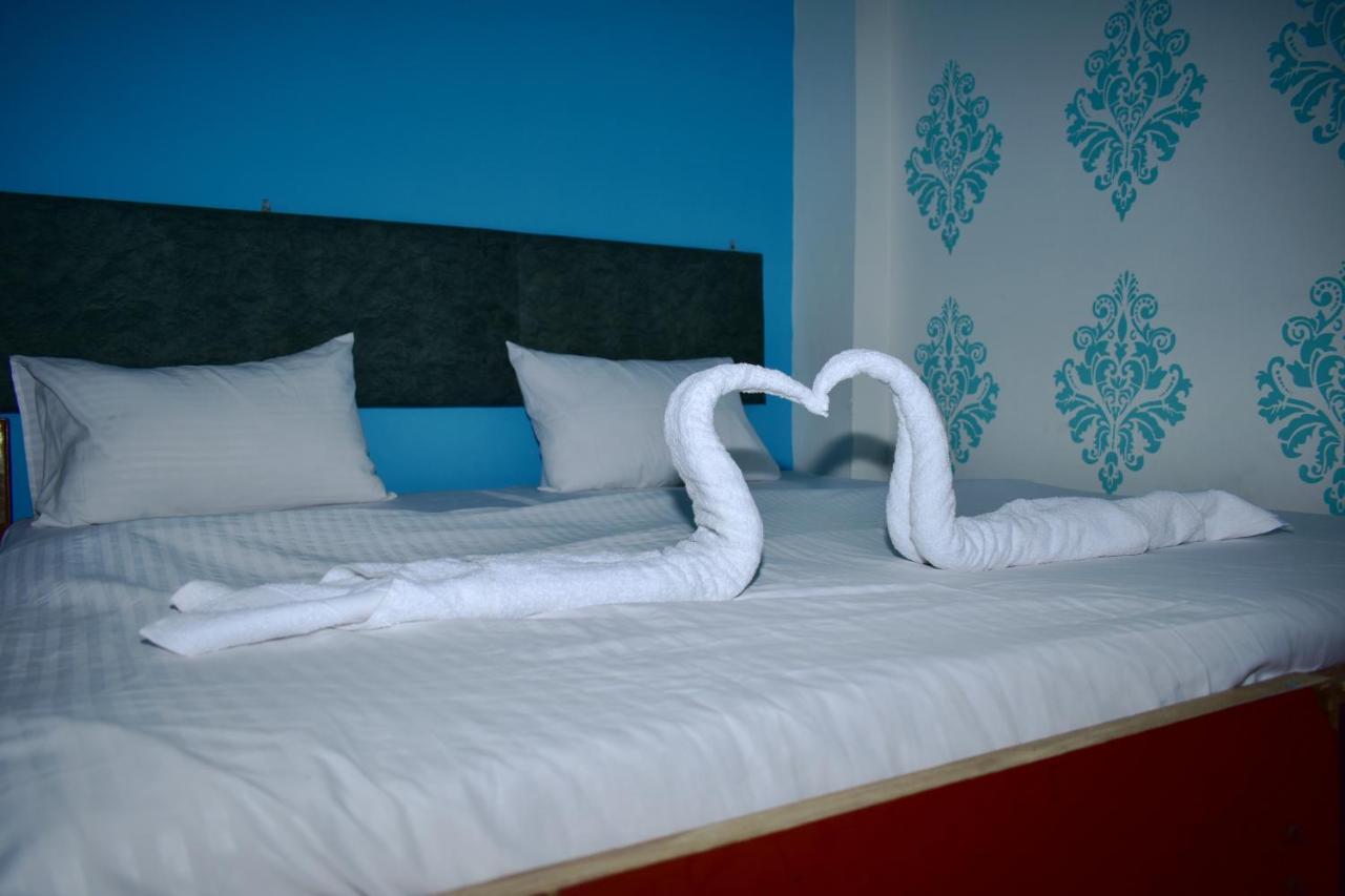 Sandhya Guest House Varanasi Near Ganga River Buitenkant foto