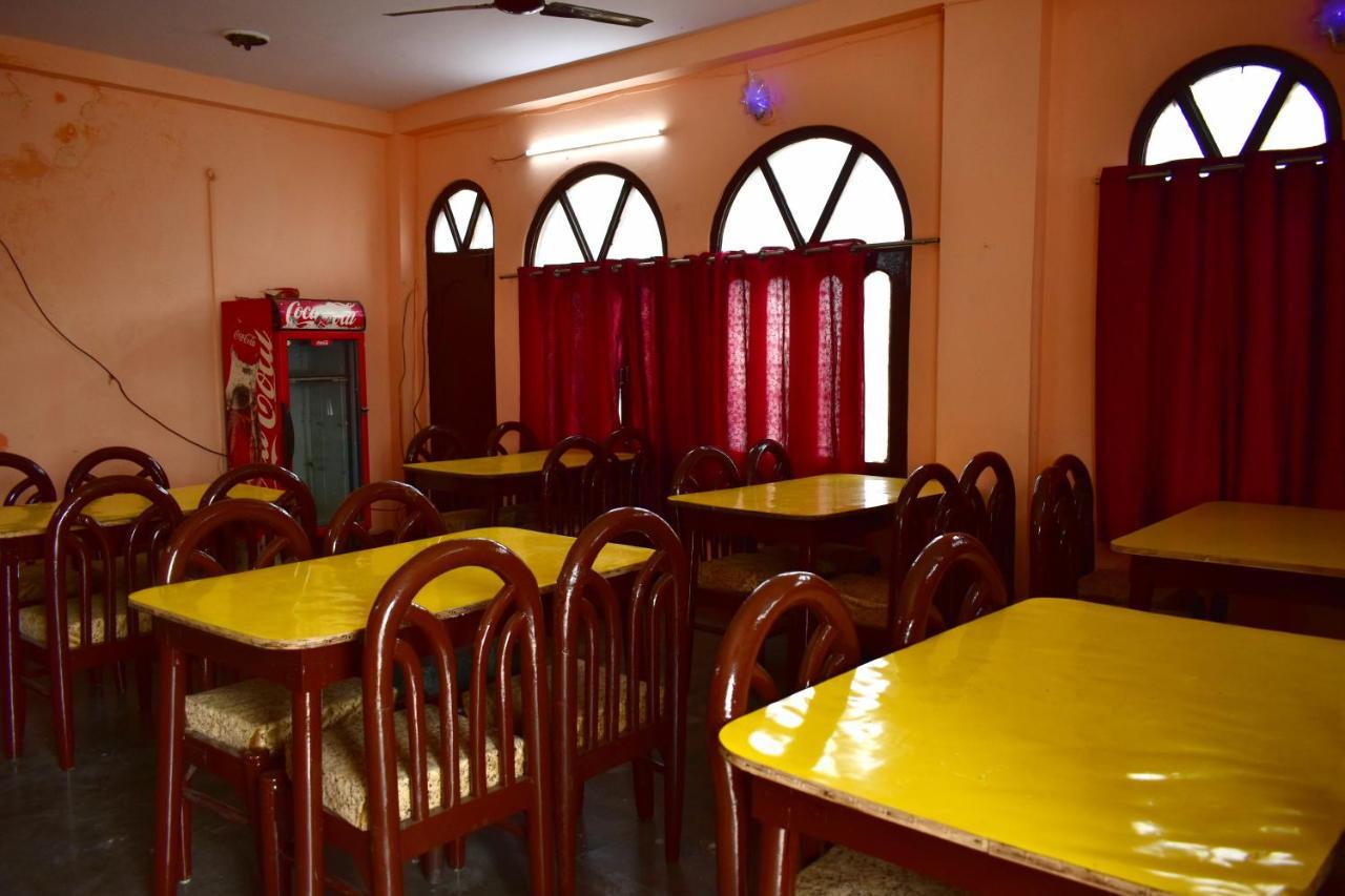 Sandhya Guest House Varanasi Near Ganga River Buitenkant foto