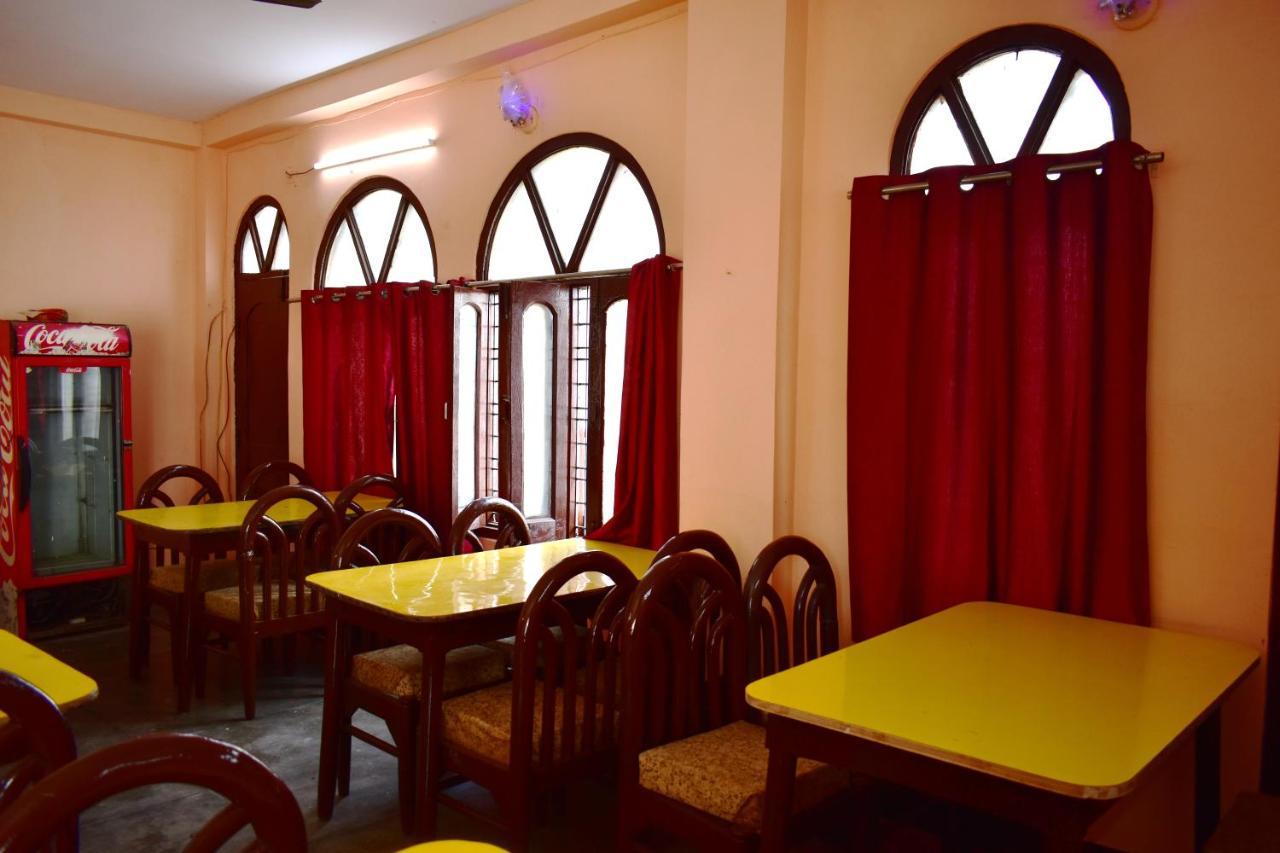 Sandhya Guest House Varanasi Near Ganga River Buitenkant foto