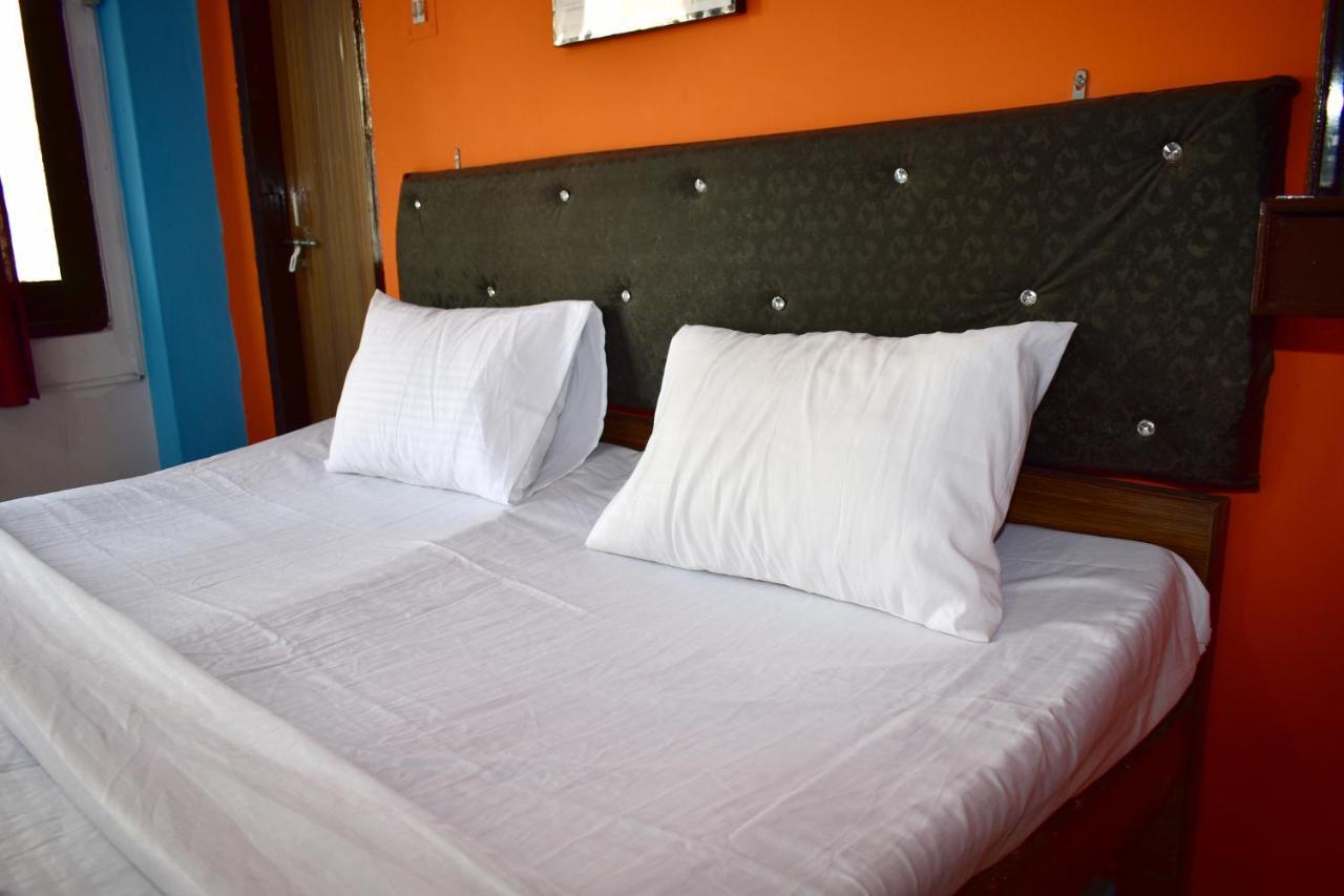 Sandhya Guest House Varanasi Near Ganga River Buitenkant foto