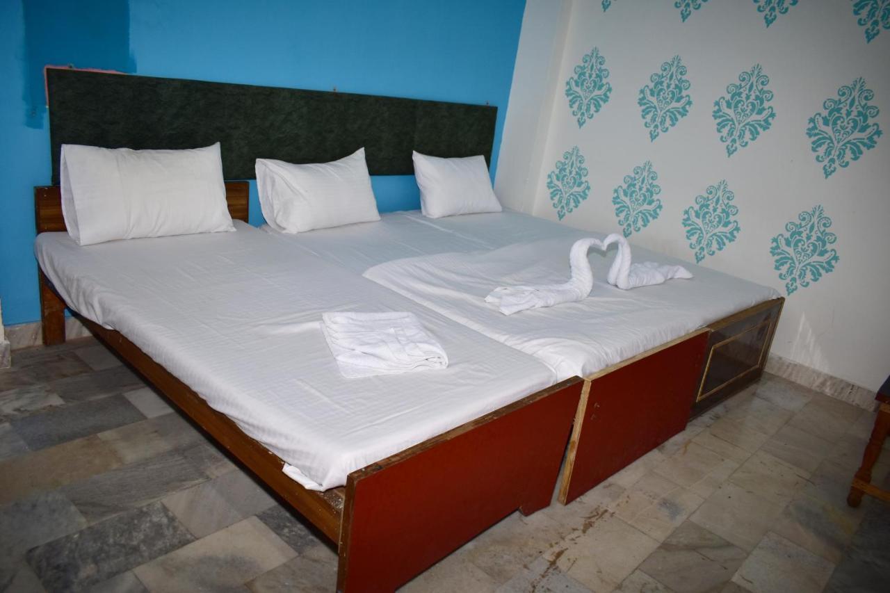 Sandhya Guest House Varanasi Near Ganga River Buitenkant foto