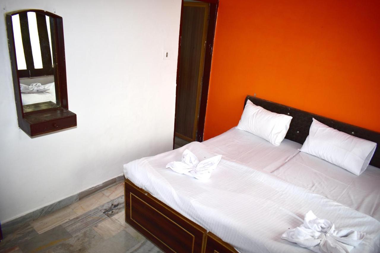 Sandhya Guest House Varanasi Near Ganga River Buitenkant foto