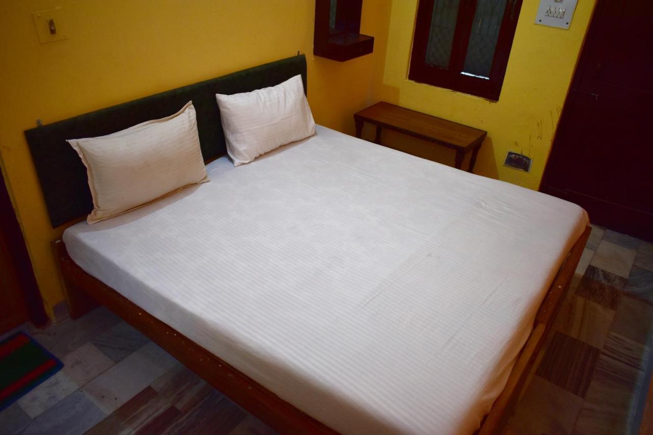 Sandhya Guest House Varanasi Near Ganga River Buitenkant foto